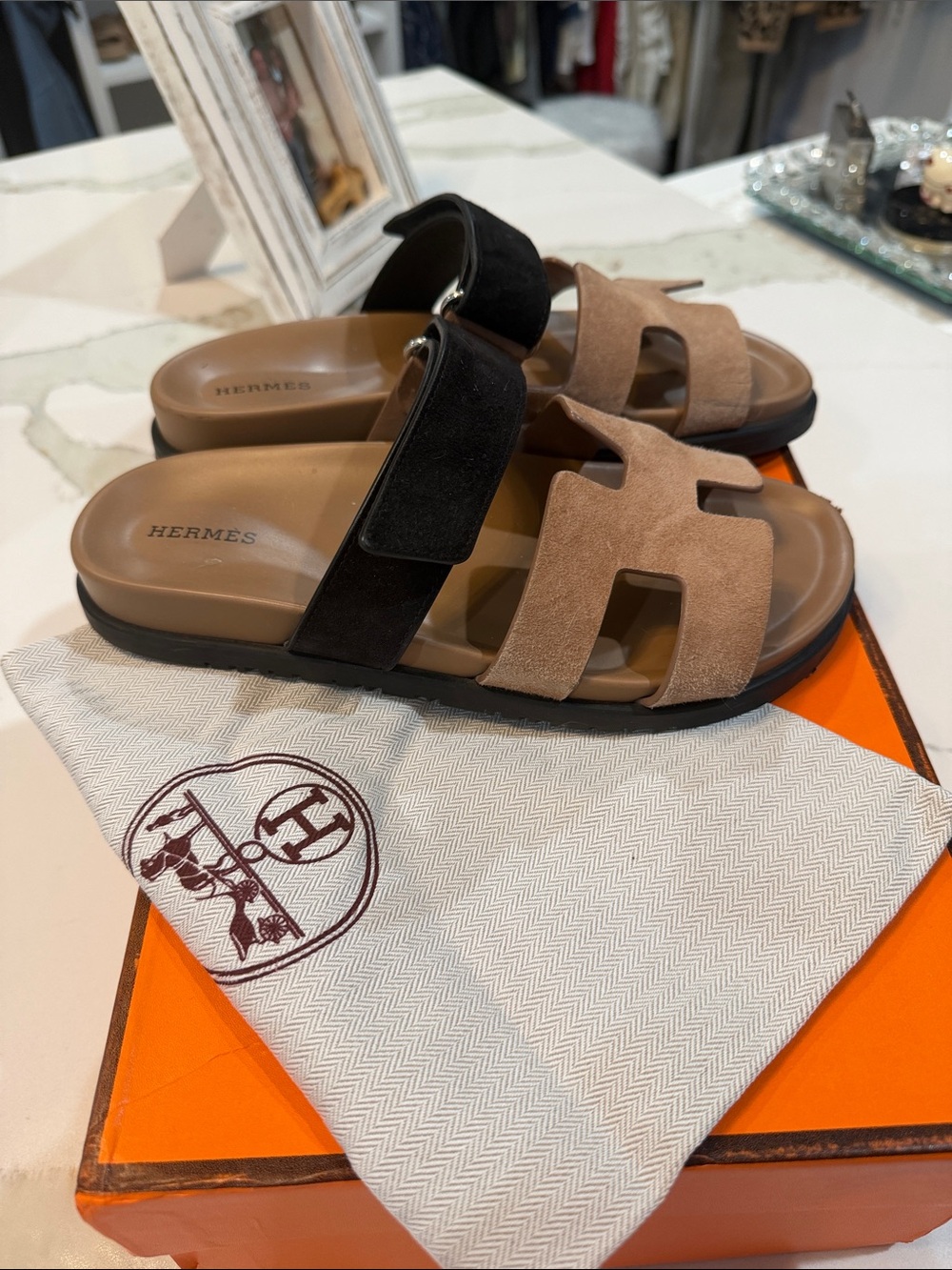 Hermes Chypre sandals